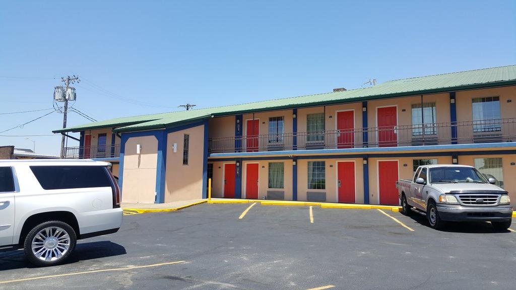 Budget Inn - Washington Екстериор снимка