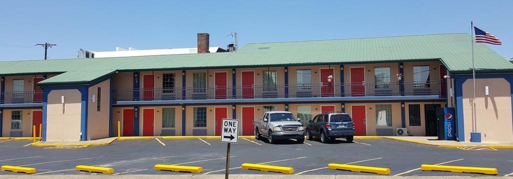 Budget Inn - Washington Екстериор снимка