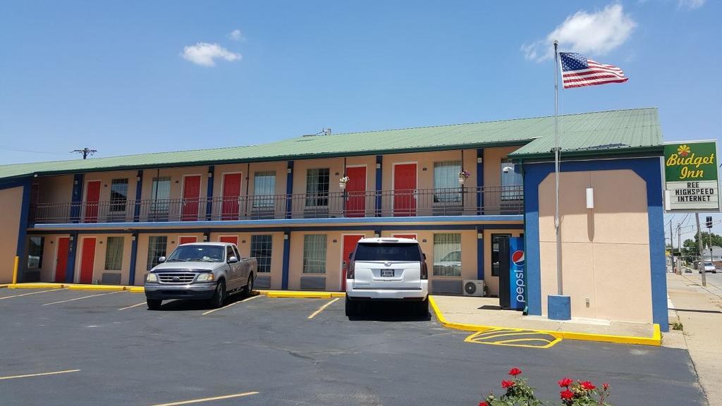 Budget Inn - Washington Екстериор снимка