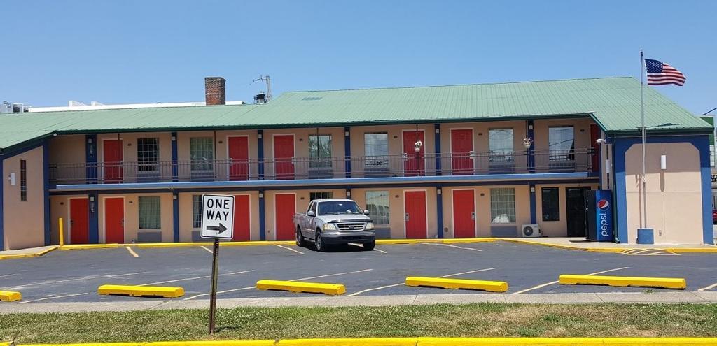 Budget Inn - Washington Екстериор снимка