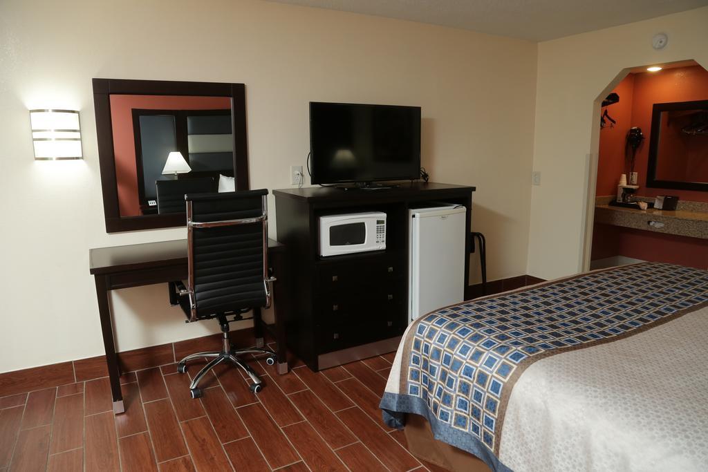 Budget Inn - Washington Екстериор снимка