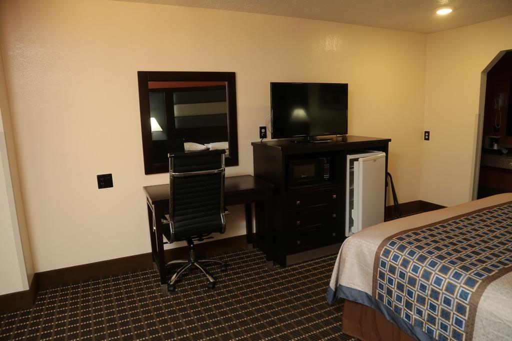 Budget Inn - Washington Екстериор снимка
